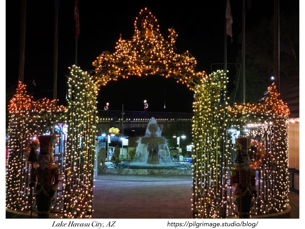 Buckingham Palace gate lights at The English Village 